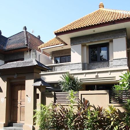 Villa Indah Kuta Royal - Private Pool - Optic Fiber High Speed Internet Extérieur photo